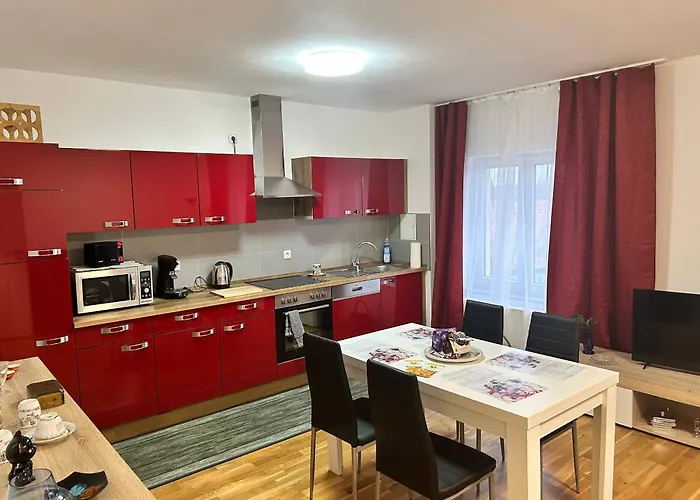 Casa Delli Gatti لبسيا